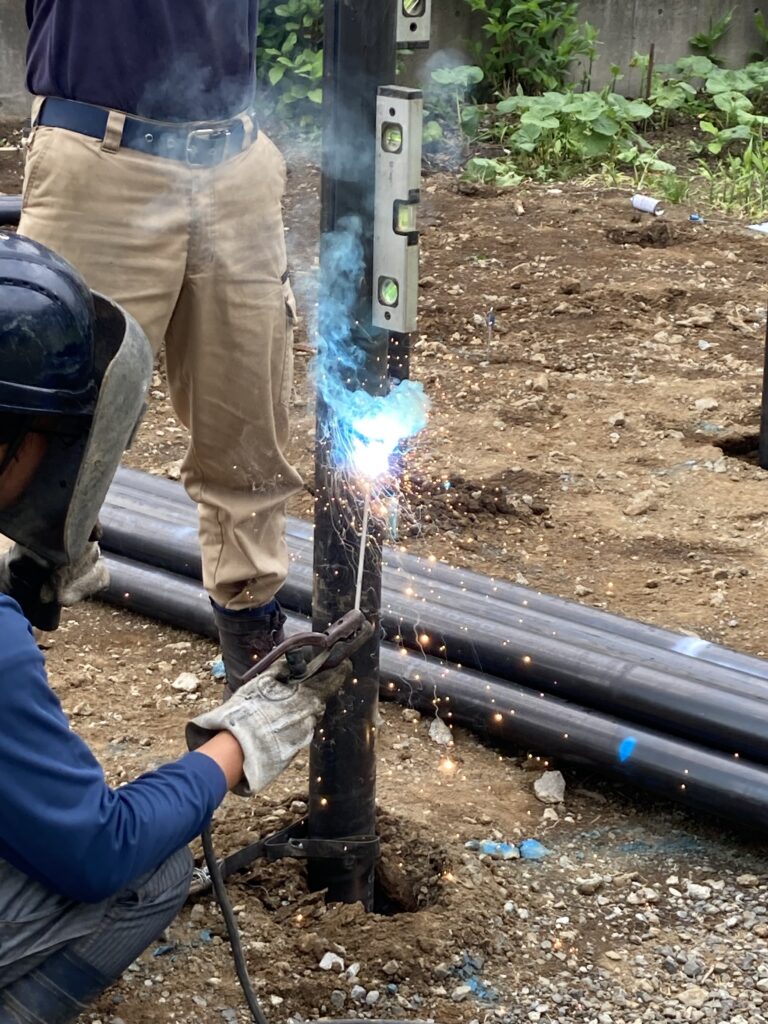 板橋区徳丸1丁目で鋼管杭による地盤補強を行いました。