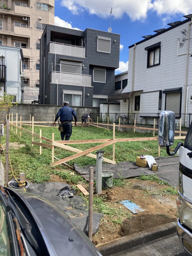 今日から練馬区谷原5丁目で新しい現場が始まりました。