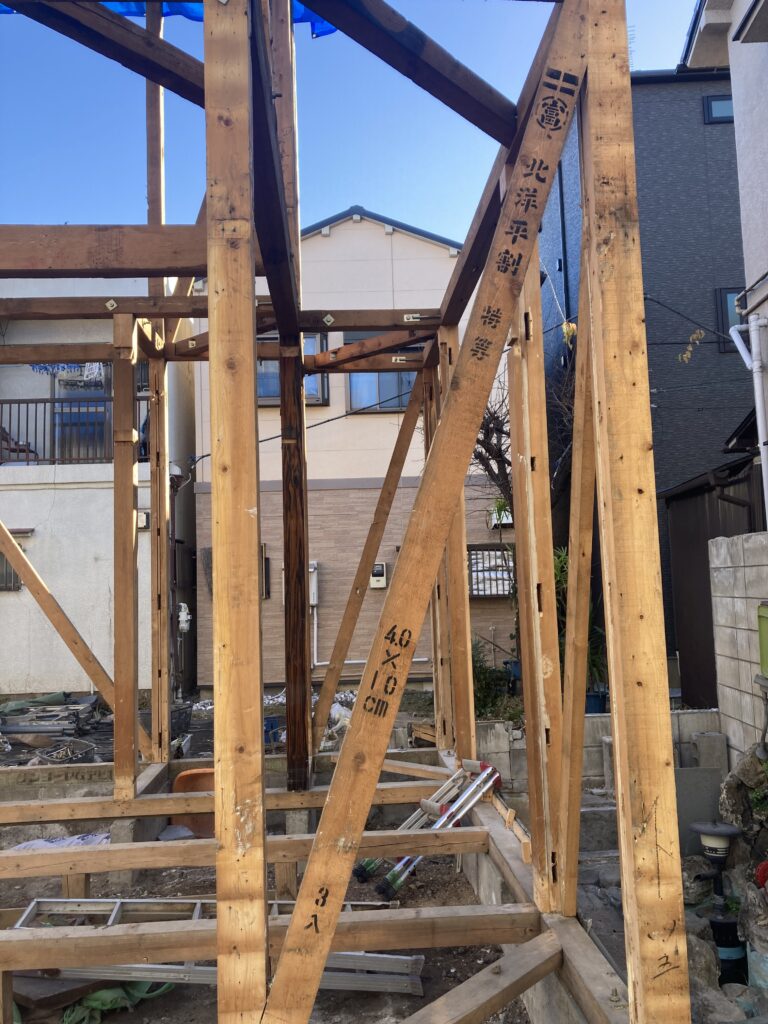 筋違の「北洋平割　特等　4.0×10cm　3入」の意味。