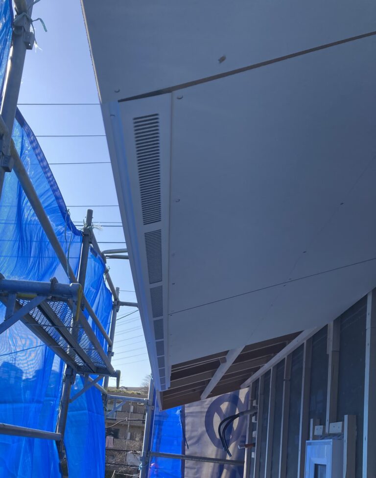 当たり前の事ですが、これが出来ていない建物ってアチコチにあるんです。