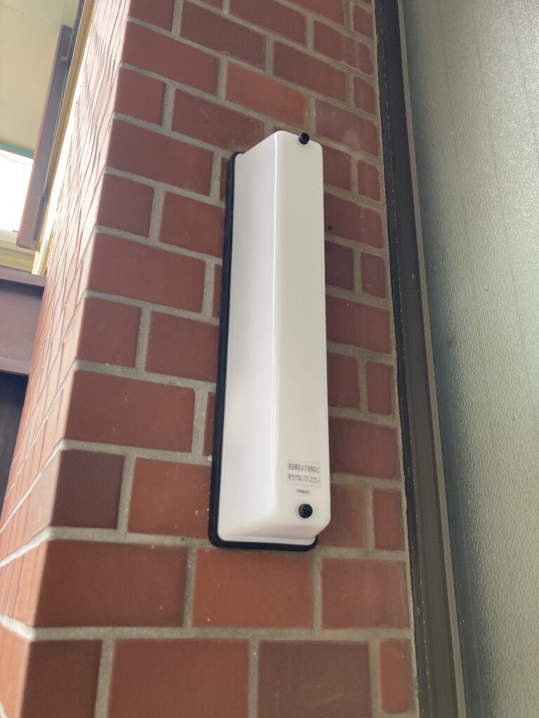 先日、取引先と打合せをしているとお客様が訪ねて来ました。