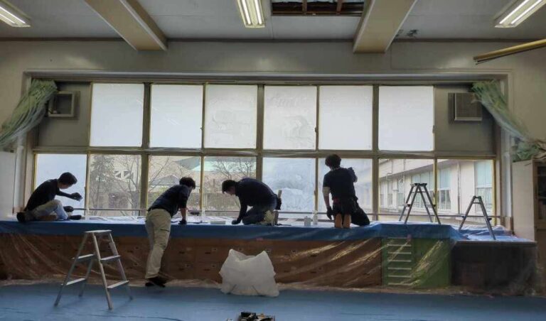 ガラスの室内側に遮熱塗料を塗ると聴いた時、耐久性はどうなのかな？って思ったんです。