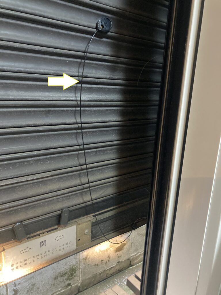 弊社OB宅のシャッター操作ロープを交換しました。