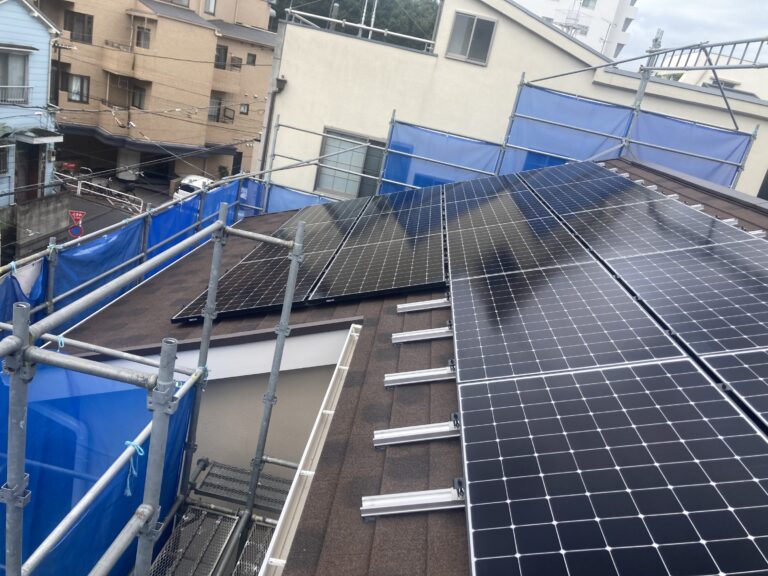 個人的には、太陽光パネルは長持ちすると思っています。