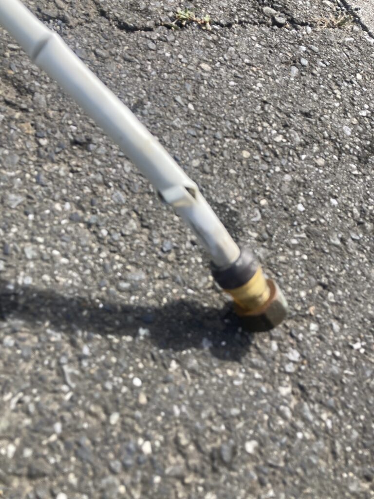 ある朝、エコキュートが故障していました。