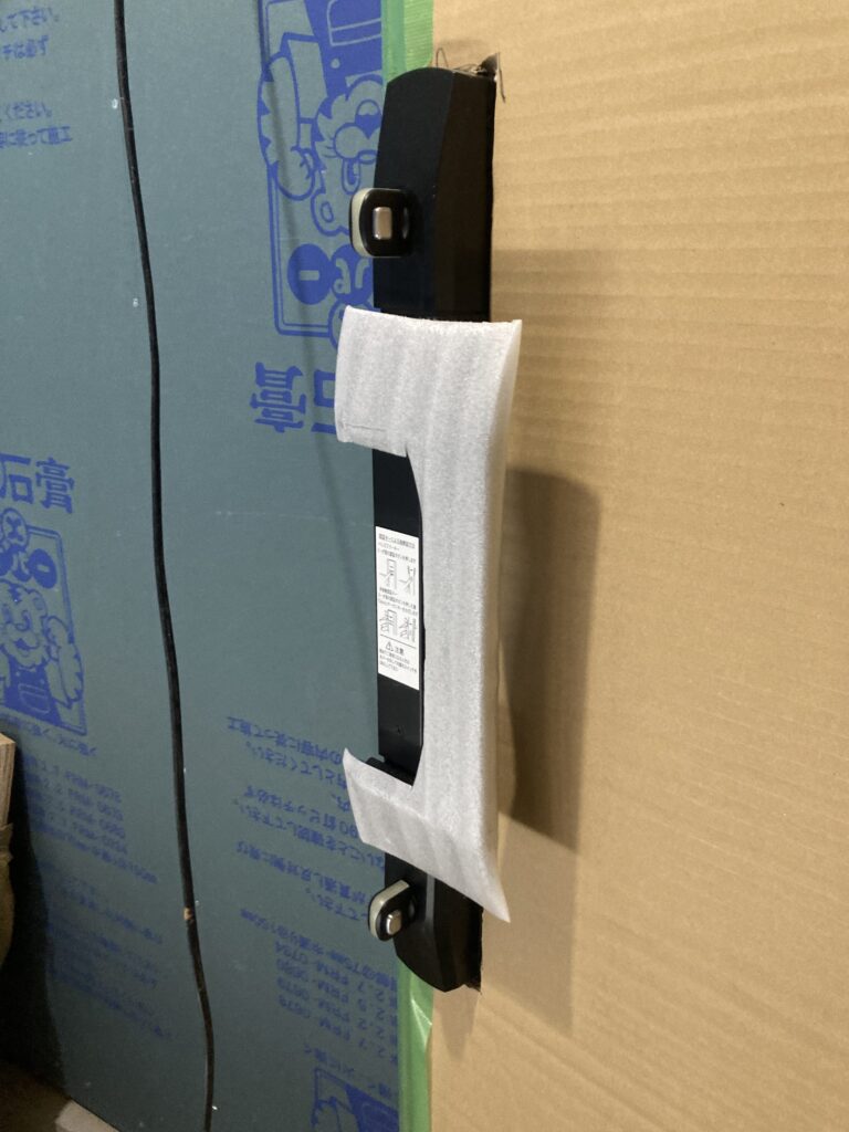 木材の特性を活かしたガデリウスの木製ドア「Sweden Door（スウェーデンドア）」に電池錠がセットになりました。