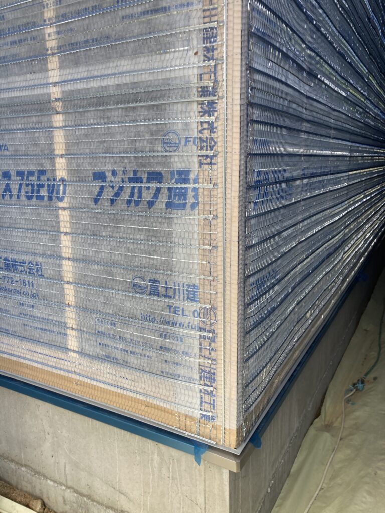 もし不織布だったら、ナフサショックの影響は受けないのかな・・・。