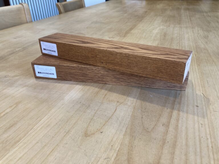 カラーワークスは全25色あり、0.25ℓ・1ℓ・2ℓ・4ℓ・18ℓと容量も様々なので、必要量に応じて注文したいと思います。