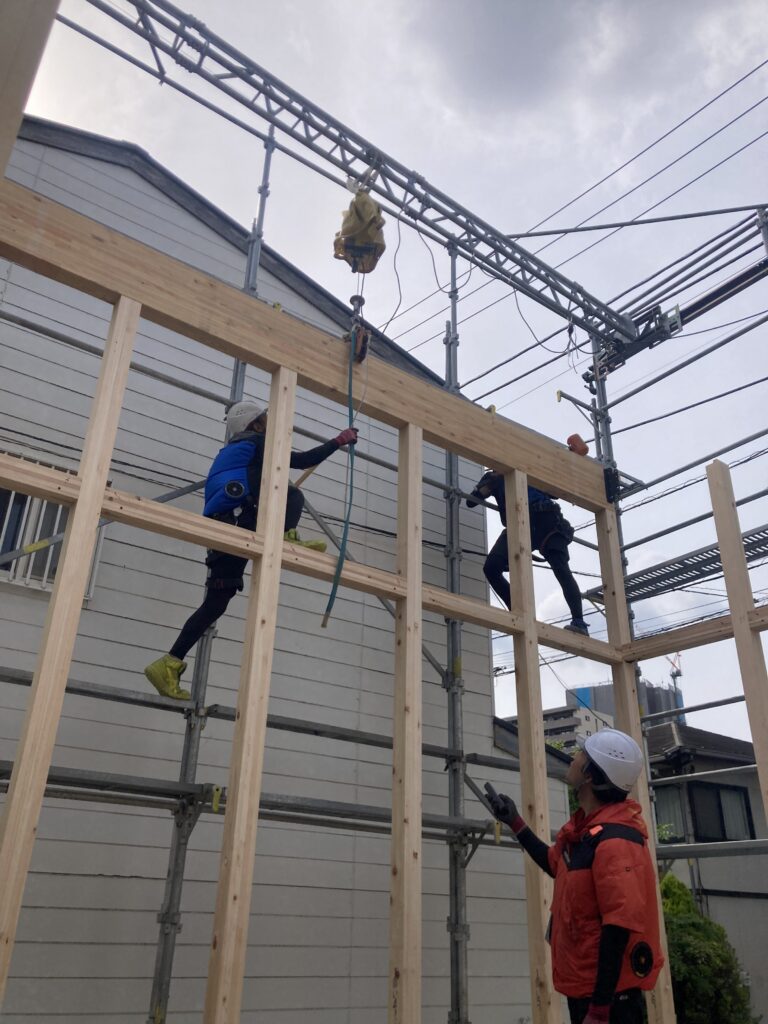 FPの家　I邸の建て方を行いました。
